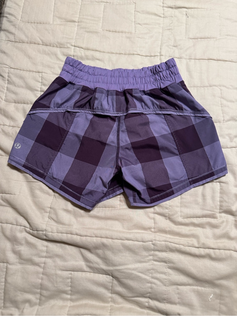 Lululemon Purple Plaid Run Shorts size 2, 4” - Picture 2 of 7